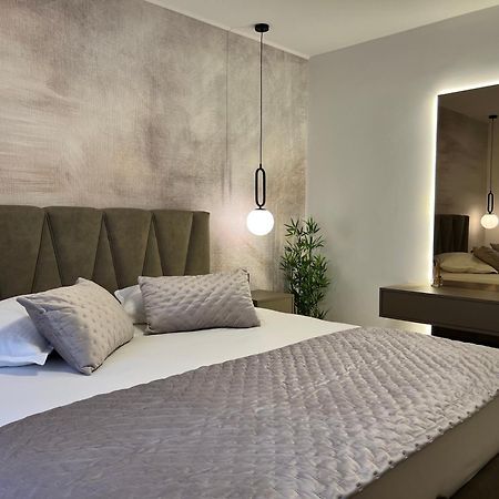 Apartmani Ivelic スペタル エクステリア 写真