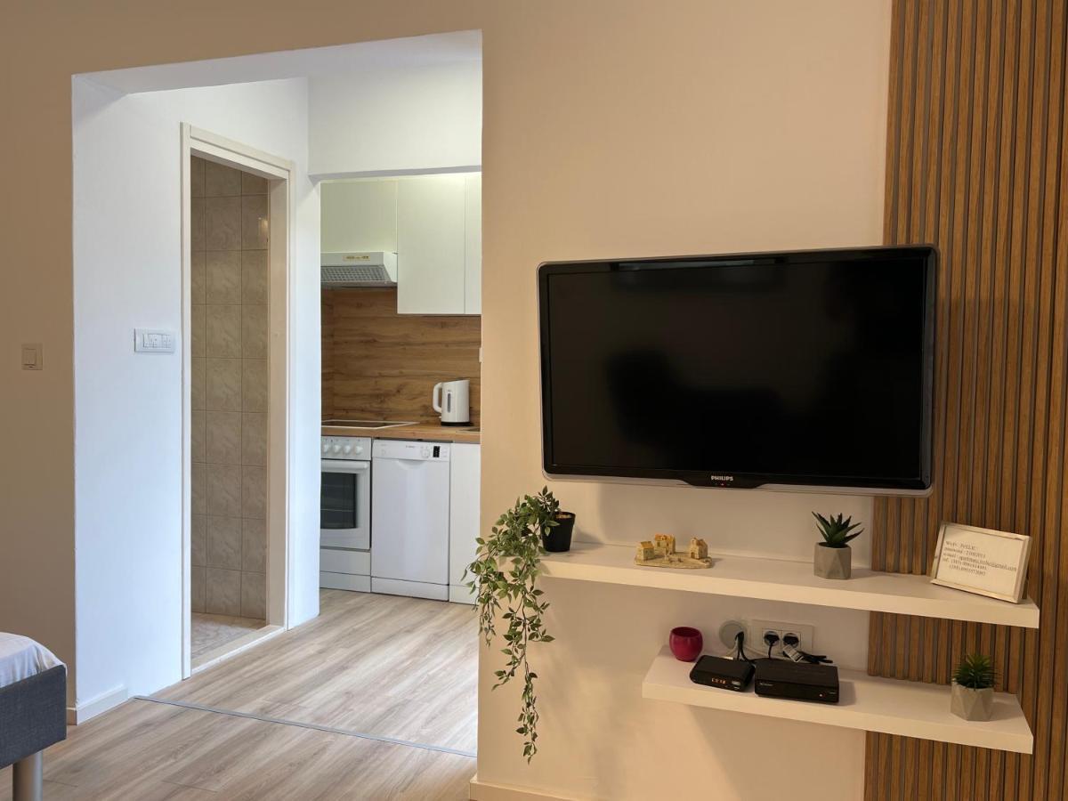 Apartmani Ivelic スペタル エクステリア 写真