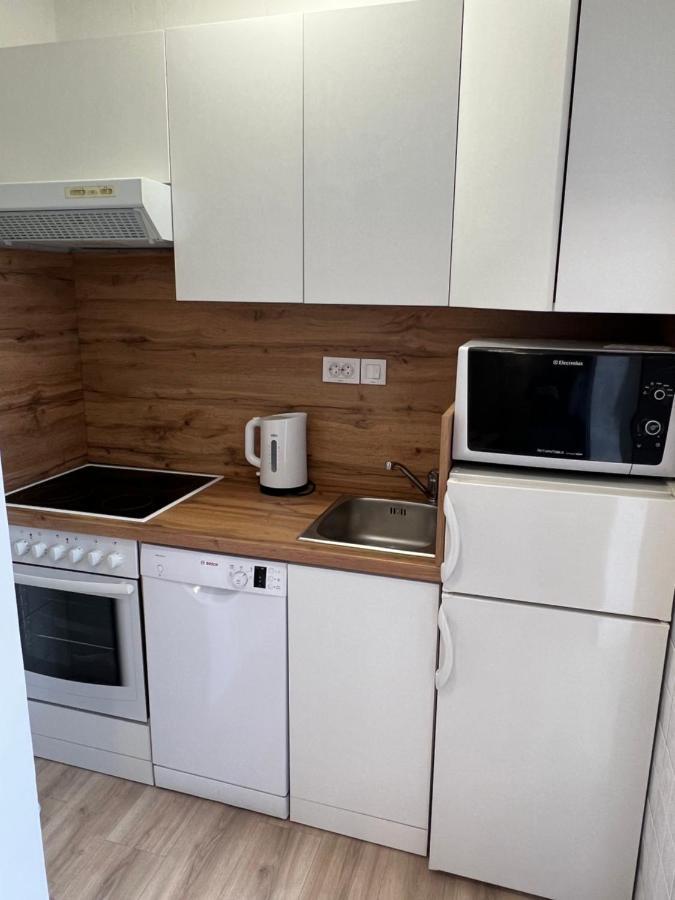 Apartmani Ivelic スペタル エクステリア 写真