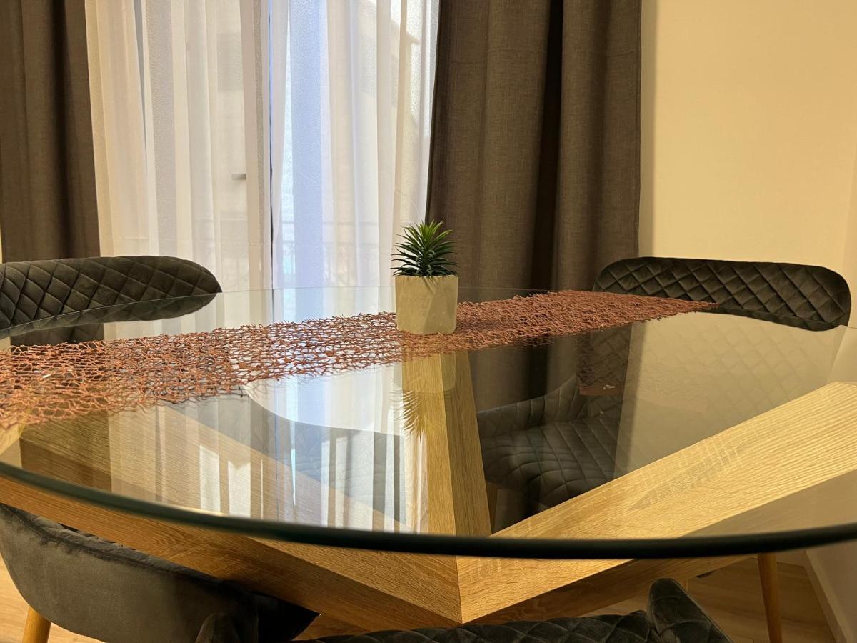 Apartmani Ivelic スペタル エクステリア 写真