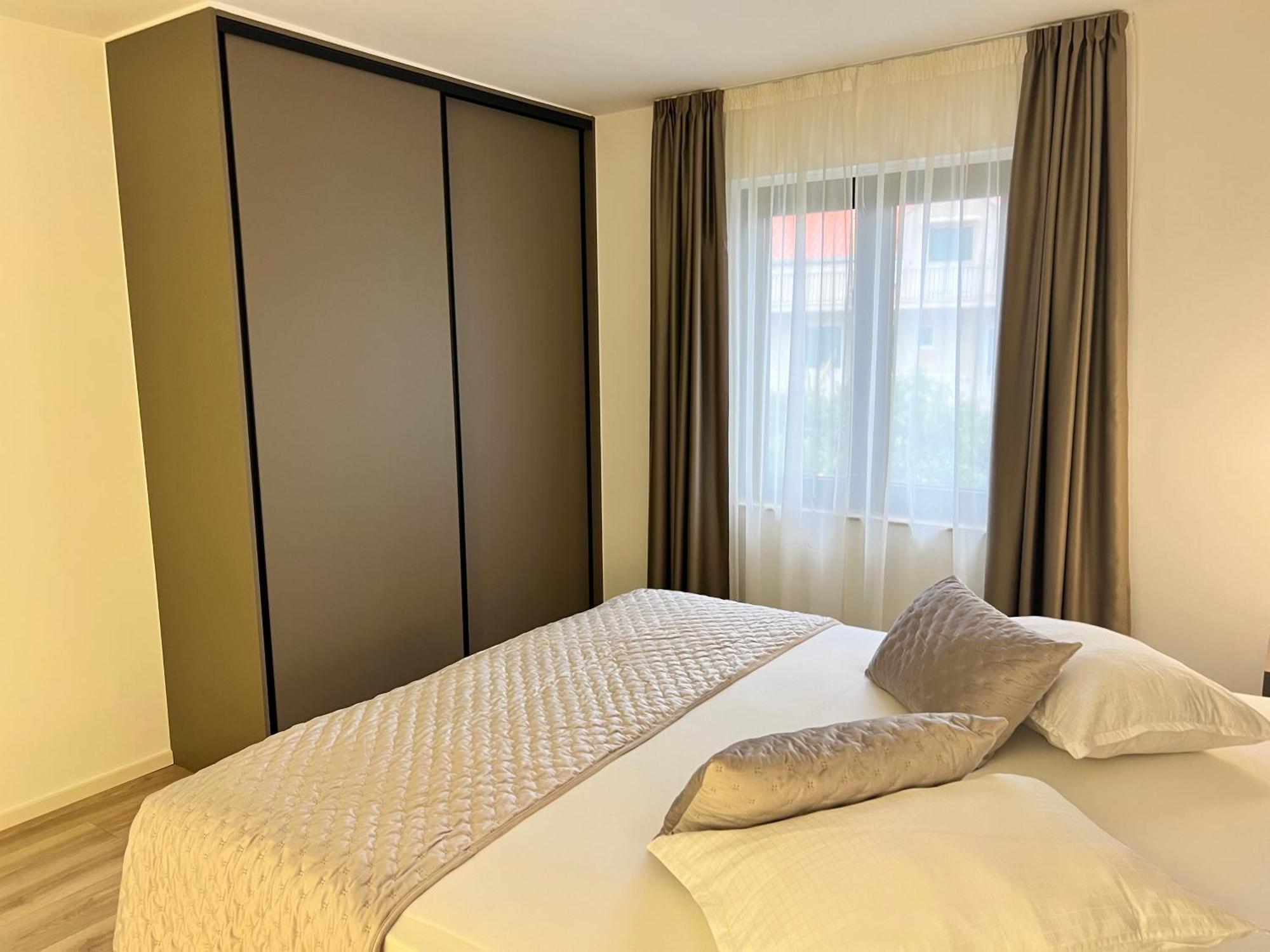 Apartmani Ivelic スペタル エクステリア 写真
