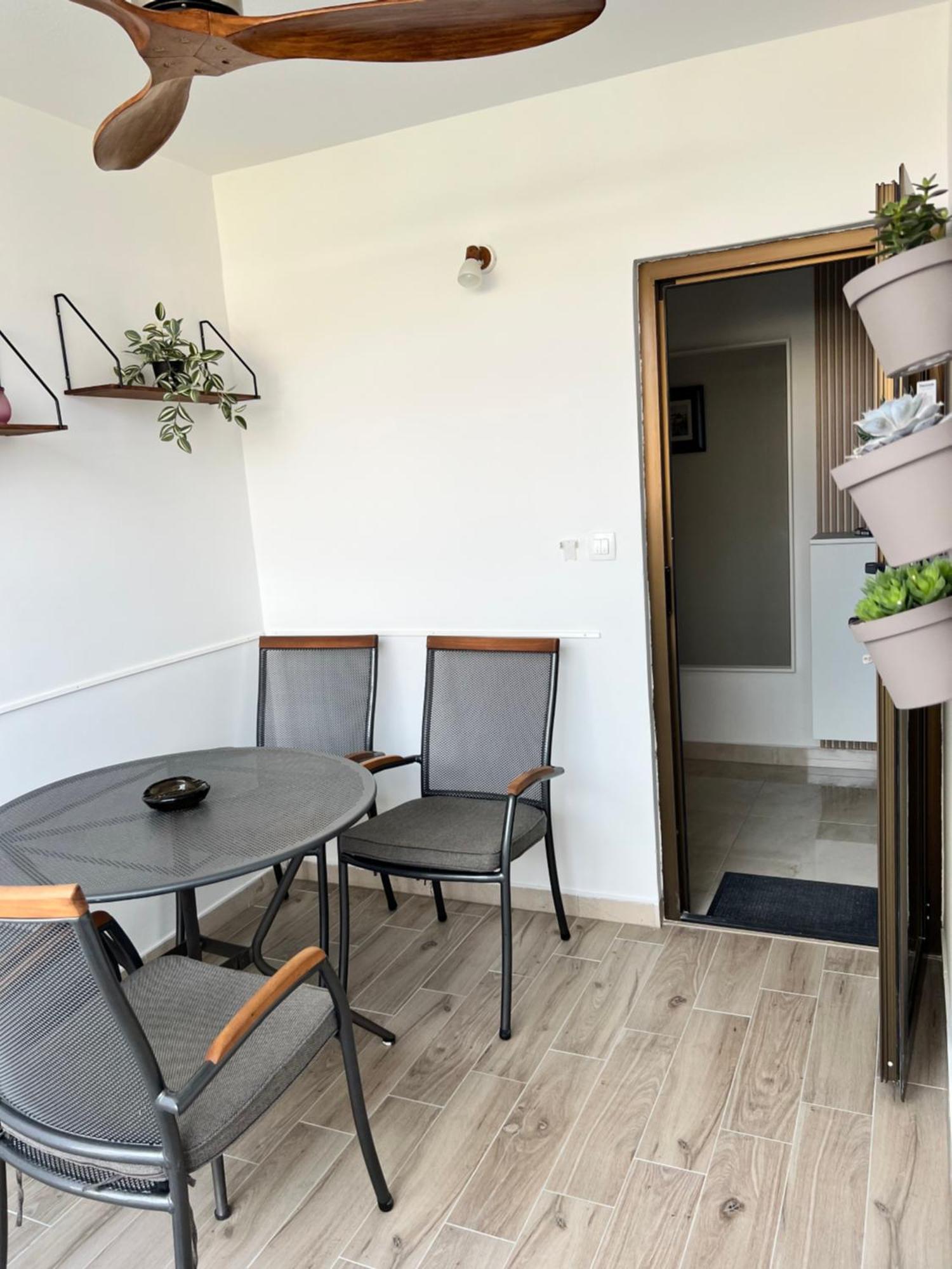 Apartmani Ivelic スペタル エクステリア 写真