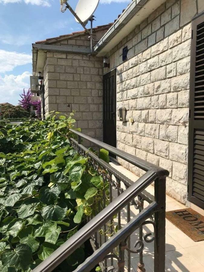 Apartmani Ivelic スペタル エクステリア 写真
